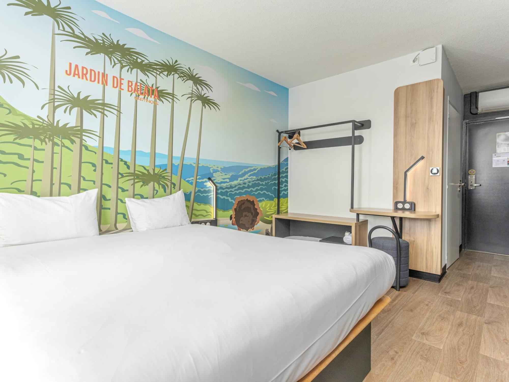 B&B Hotel Fort-De-France Dış mekan fotoğraf
